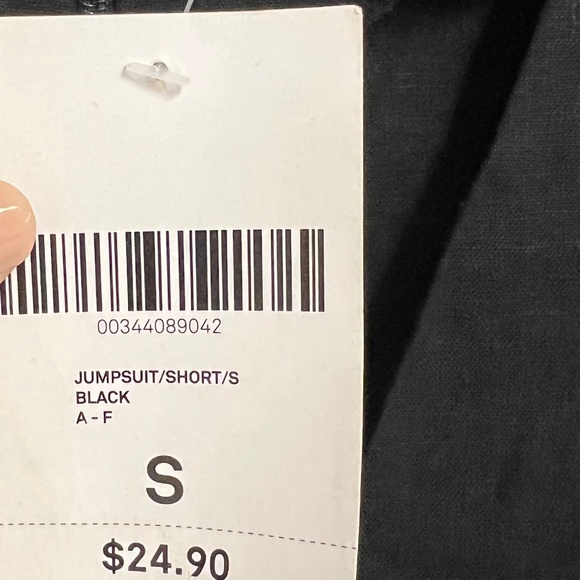 Forever 21 black romper size small - Picture 2 of 5